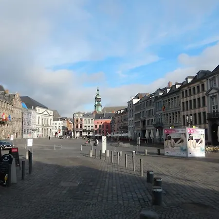 Urbain De La Triperie * Mons (Bergen)